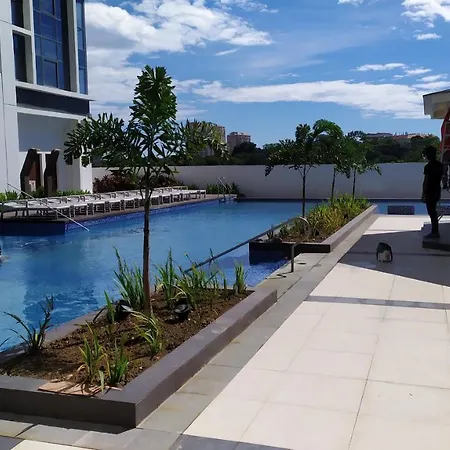 Island Living At One Manchester Place Apartment